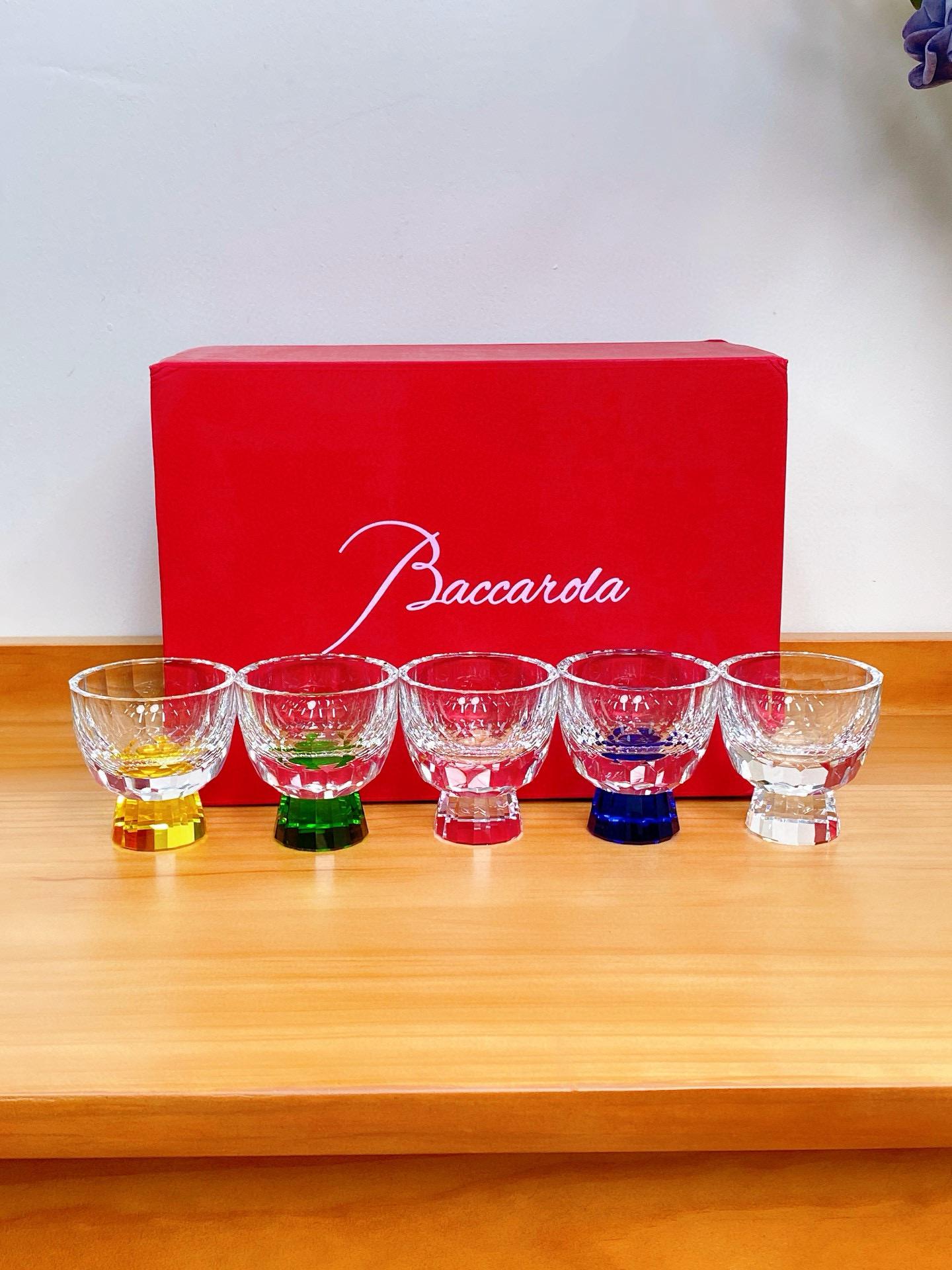 工芸品 Baccarat Kirin Collector's Glass 2802291_grey_001.jpg?sw=3000&