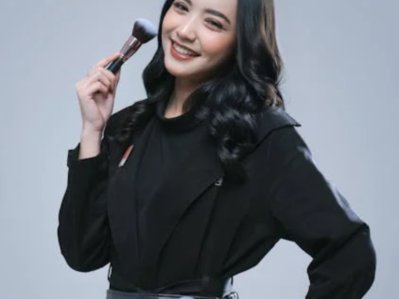 Vogue Addict - Main and Sub Category Images